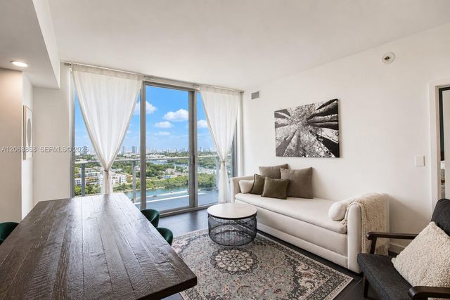 16385 Biscayne Boulevard 1920, North Miami Beach, FL 33160