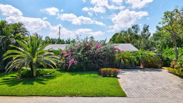 4461 NE 15th Avenue, Oakland Park, FL 33334