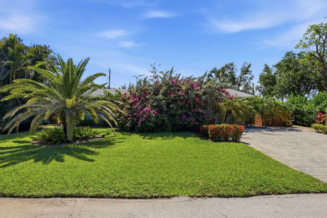 4461 NE 15th Avenue, Oakland Park, FL 33334