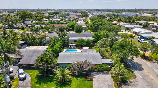 4461 NE 15th Avenue, Oakland Park, FL 33334