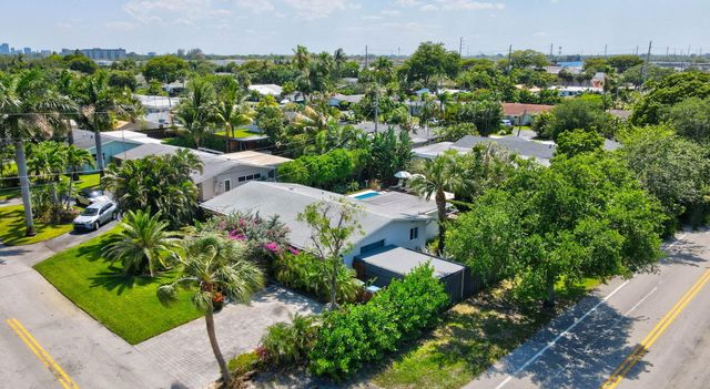 4461 NE 15th Avenue, Oakland Park, FL 33334