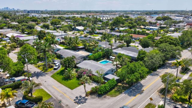 4461 NE 15th Avenue, Oakland Park, FL 33334