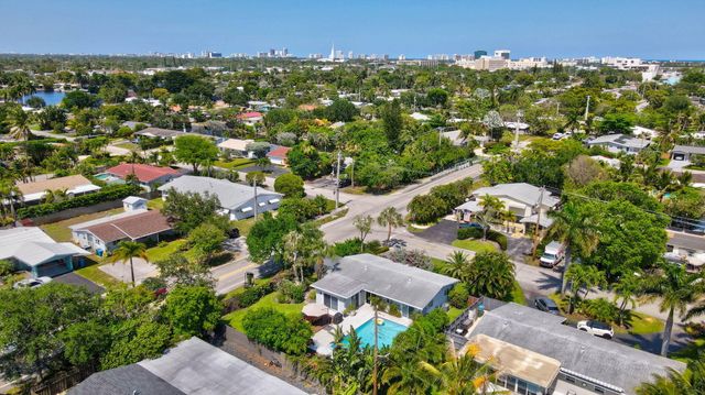4461 NE 15th Avenue, Oakland Park, FL 33334