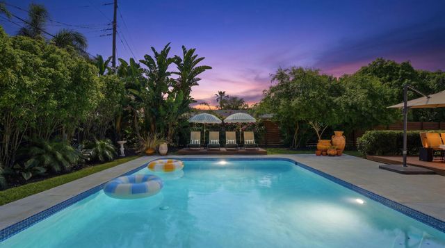 4461 NE 15th Avenue, Oakland Park, FL 33334