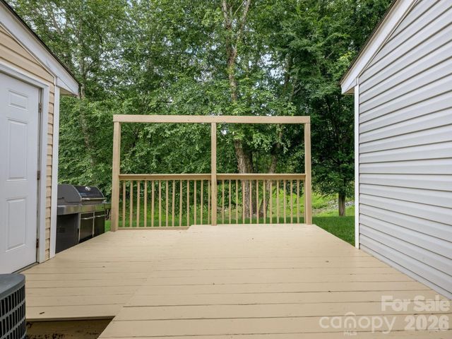 3259 Blythe Ridge Court, Charlotte, NC 28213