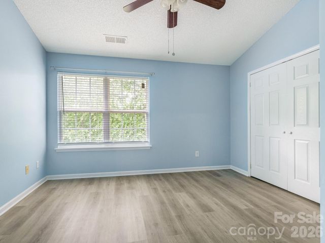 3259 Blythe Ridge Court, Charlotte, NC 28213