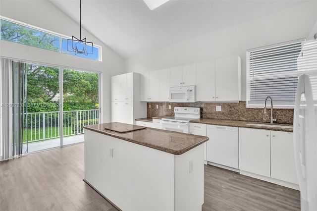 15961 NW 14th Rd 0, Pembroke Pines, FL 33028