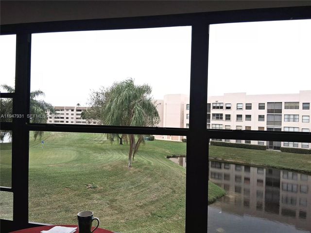 10300 NW 30th Ct 302, Sunrise, FL 33322