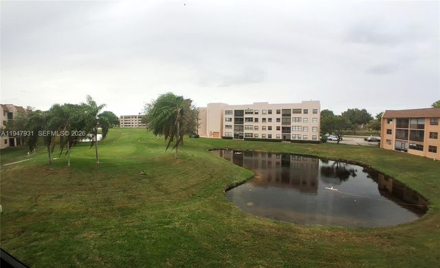 10300 NW 30th Ct 302, Sunrise, FL 33322