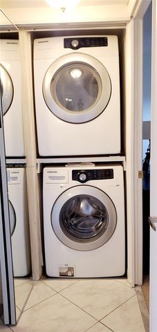 10300 NW 30th Ct 302, Sunrise, FL 33322