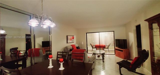 10300 NW 30th Ct 302, Sunrise, FL 33322