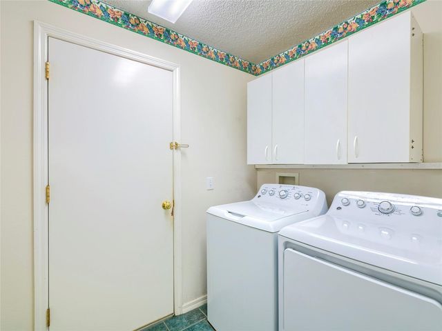 11228 WINDRUSH CIRCLE, Hudson, FL 34667