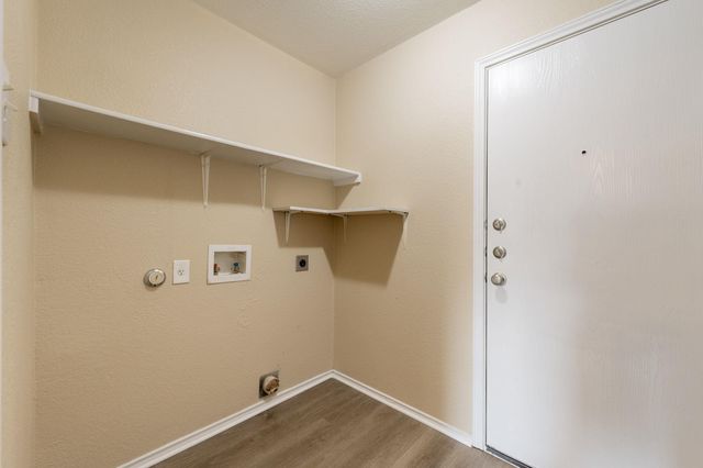 13209 Thome Valley DR, Del Valle, TX 78617