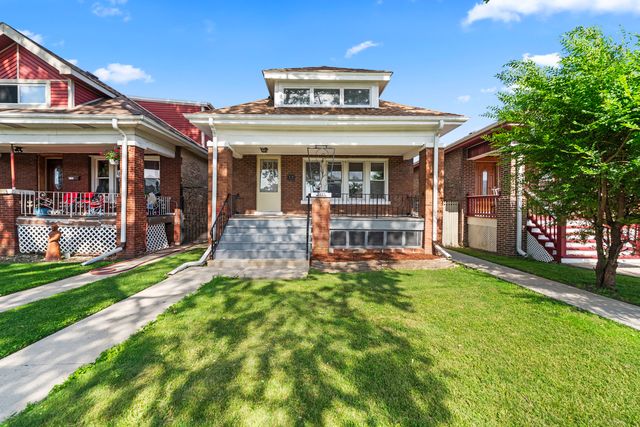 5827 S Spaulding Avenue, Chicago, IL 60629