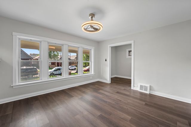 5827 S Spaulding Avenue, Chicago, IL 60629