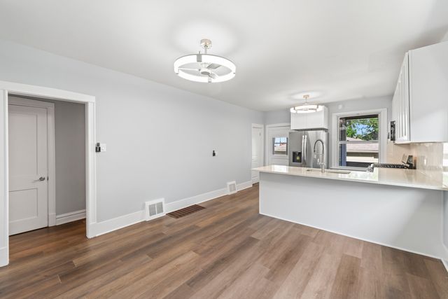 5827 S Spaulding Avenue, Chicago, IL 60629