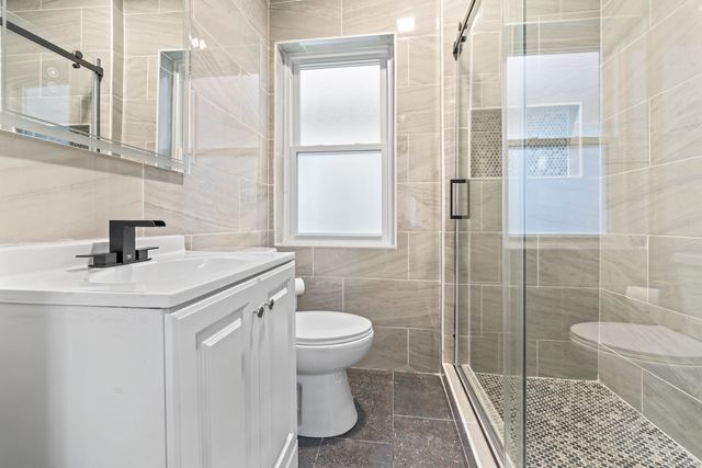 5827 S Spaulding Avenue, Chicago, IL 60629