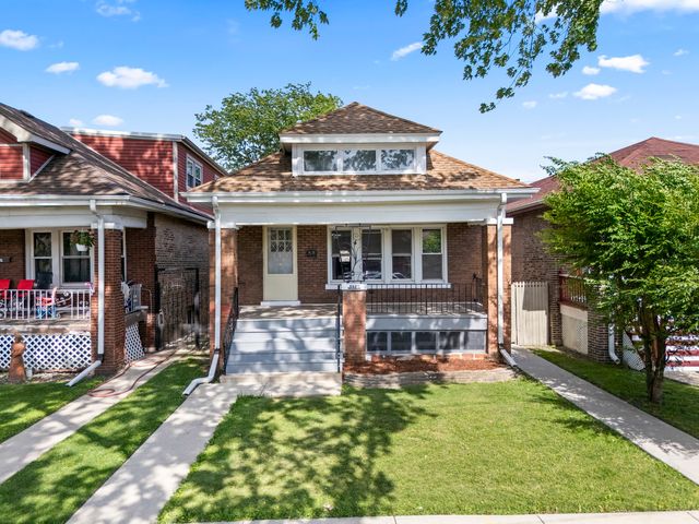5827 S Spaulding Avenue, Chicago, IL 60629