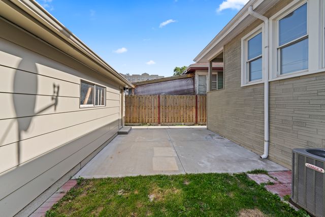 5827 S Spaulding Avenue, Chicago, IL 60629