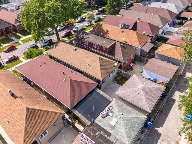 5827 S Spaulding Avenue, Chicago, IL 60629