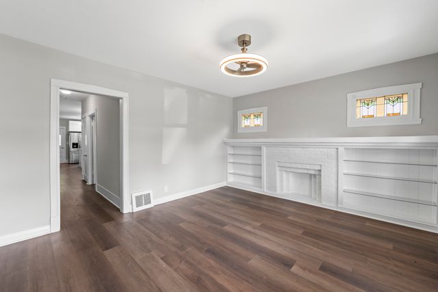 5827 S Spaulding Avenue, Chicago, IL 60629