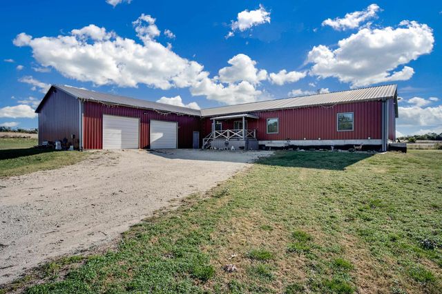 2308 18th Ave, Lindsborg, KS 67456