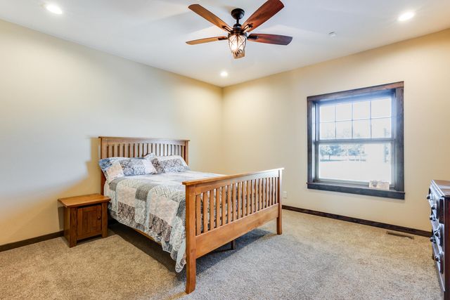 2308 18th Ave, Lindsborg, KS 67456