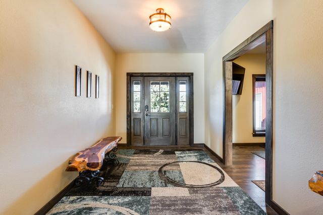 2308 18th Ave, Lindsborg, KS 67456