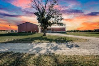 2308 18th Ave, Lindsborg, KS 67456