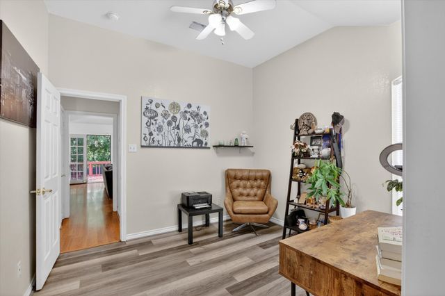 1704 N Bent Tree Trail, Grand Prairie, TX 75052