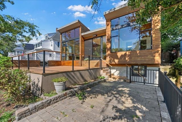 201R Savin Hill Avenue, Boston, MA 02125