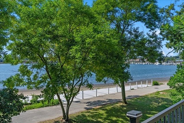 201R Savin Hill Avenue, Boston, MA 02125