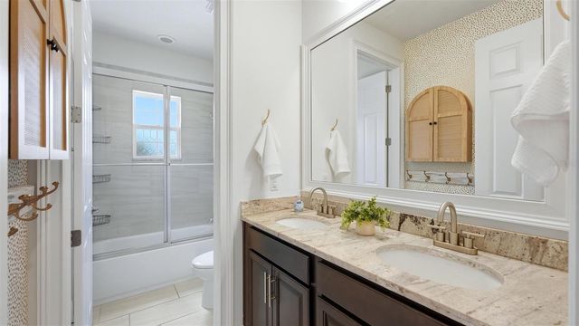 1850 MAGNOLIA STREET, Sarasota, FL 34239