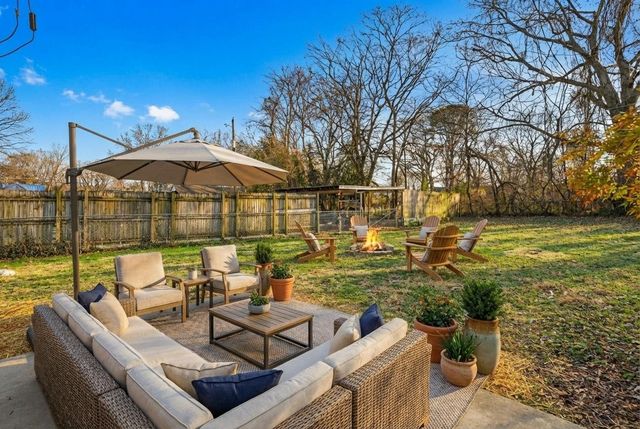 966 Greenwood Ct, Clarksville, TN 37040