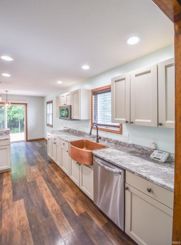 904 Nicholas Trail, Fremont, IN 46737