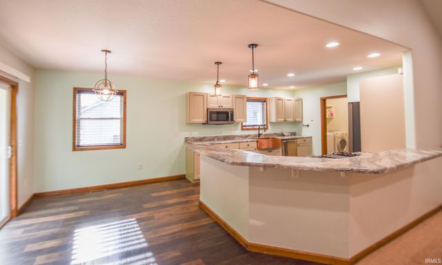 904 Nicholas Trail, Fremont, IN 46737