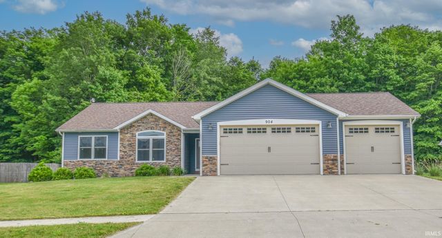 904 Nicholas Trail, Fremont, IN 46737