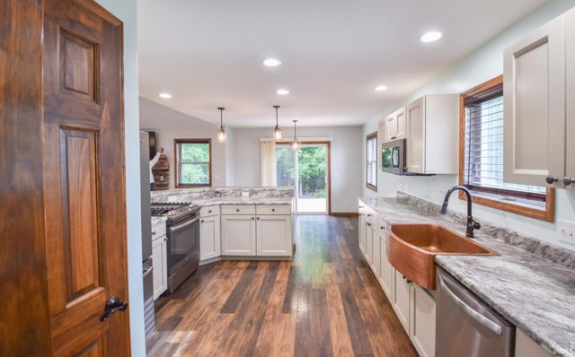 904 Nicholas Trail, Fremont, IN 46737