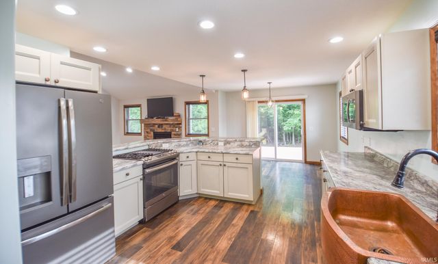 904 Nicholas Trail, Fremont, IN 46737