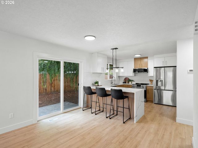 12209 Ne 71ST St, Vancouver, WA 98682