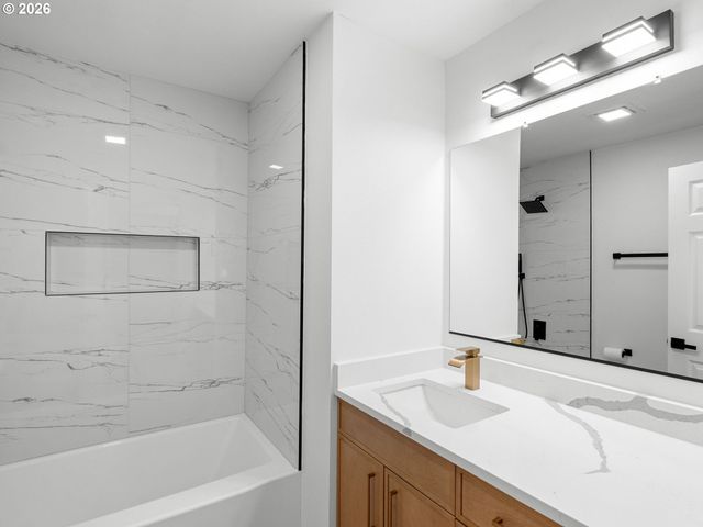 12209 Ne 71ST St, Vancouver, WA 98682