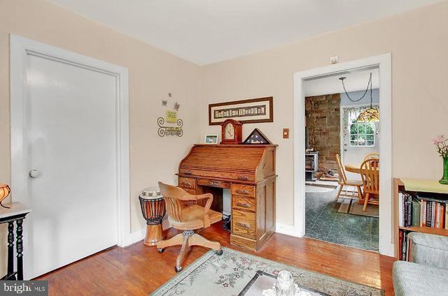 4011 CHERRY RUN RD, Glen Rock, PA 17327