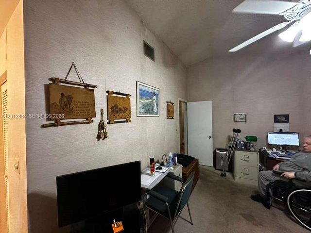 8700 SW 56th Ct, Cooper City, FL 33328