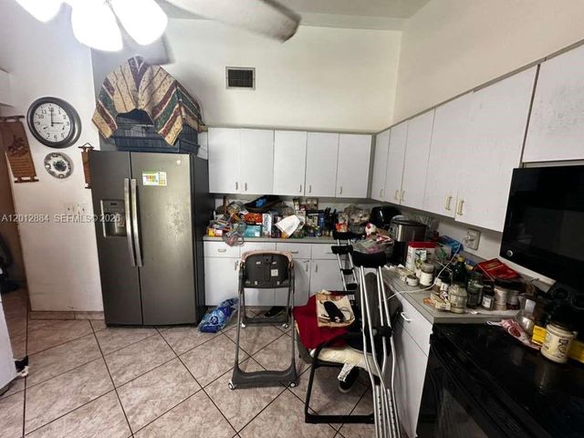 8700 SW 56th Ct, Cooper City, FL 33328