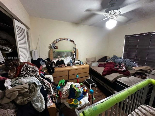 8700 SW 56th Ct, Cooper City, FL 33328
