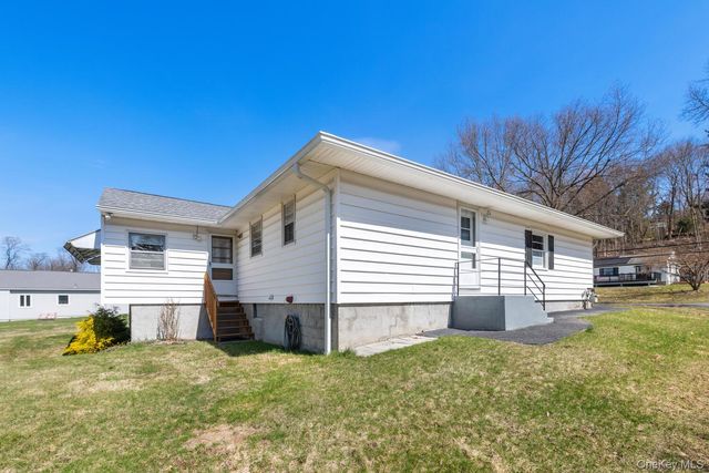 148 S Street Extension, Warwick, NY 10990