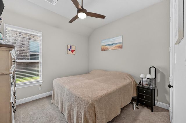 1940 Silver Falls Drive, Burleson, TX 76028