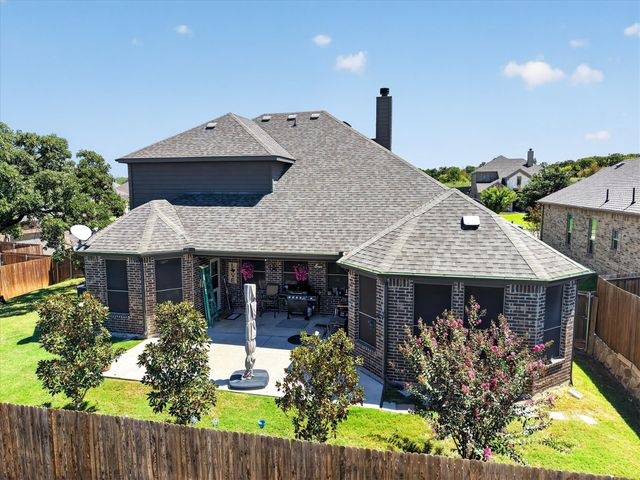 1940 Silver Falls Drive, Burleson, TX 76028