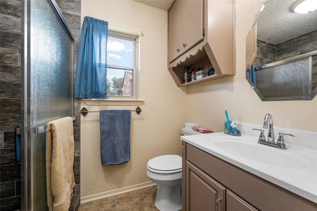 601 Circle Creek Drive, Hewitt, TX 76643