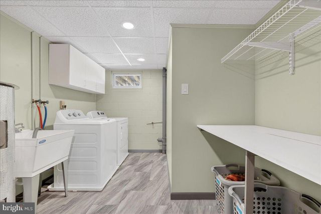 8 RED CLOUD CIR, Royersford, PA 19468